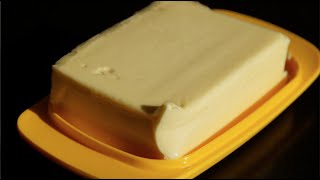 Homemade Butter in 10 Minutes [Only 1 Ingredient] /How to make butter at home
