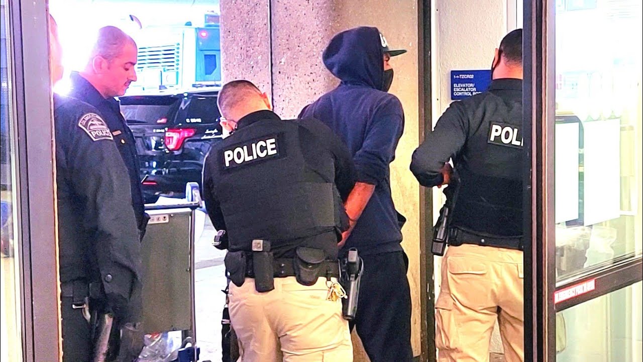 Highlights Of the LAX airport police with the Crisis intervention team ...
