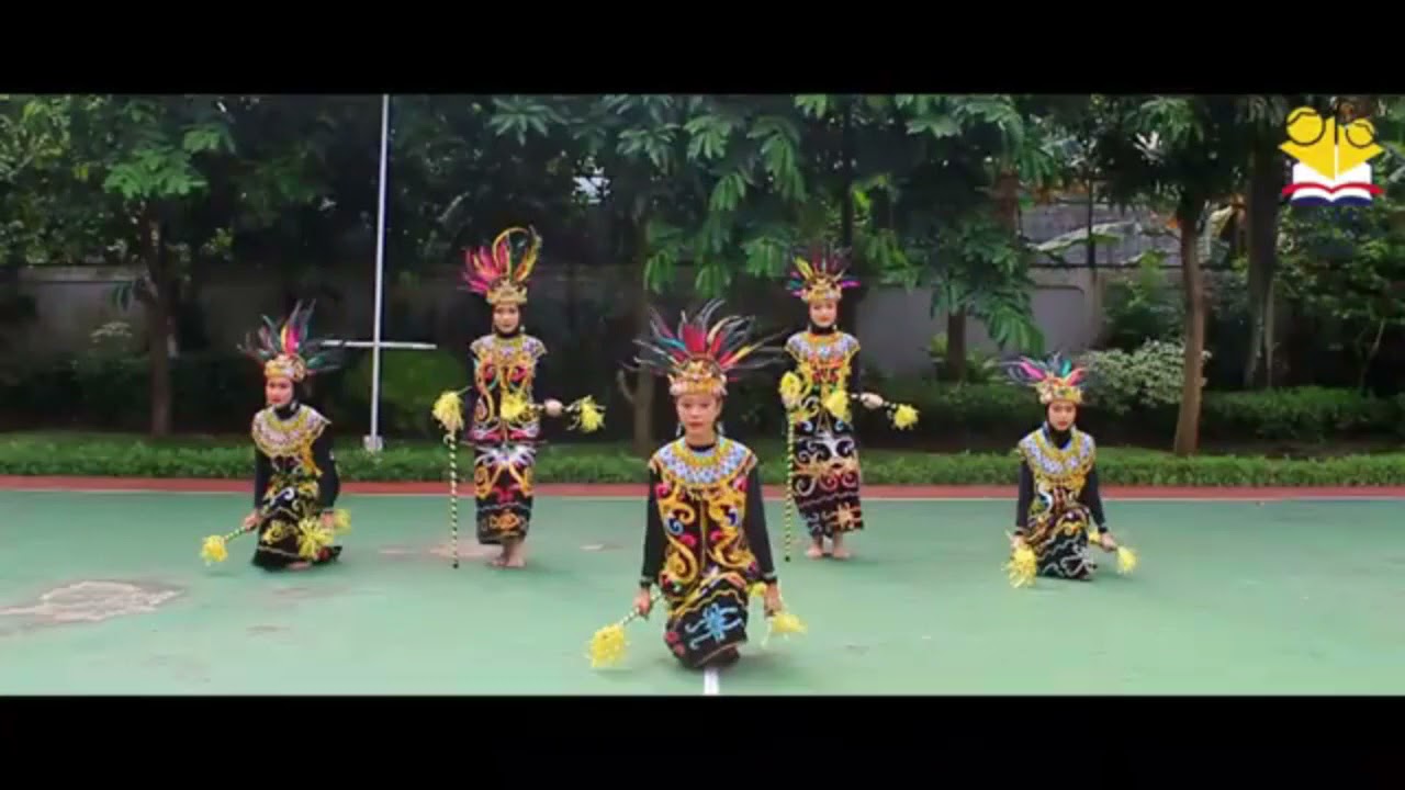 Tari Gantar - tim tari SMA Avicenna Cinere