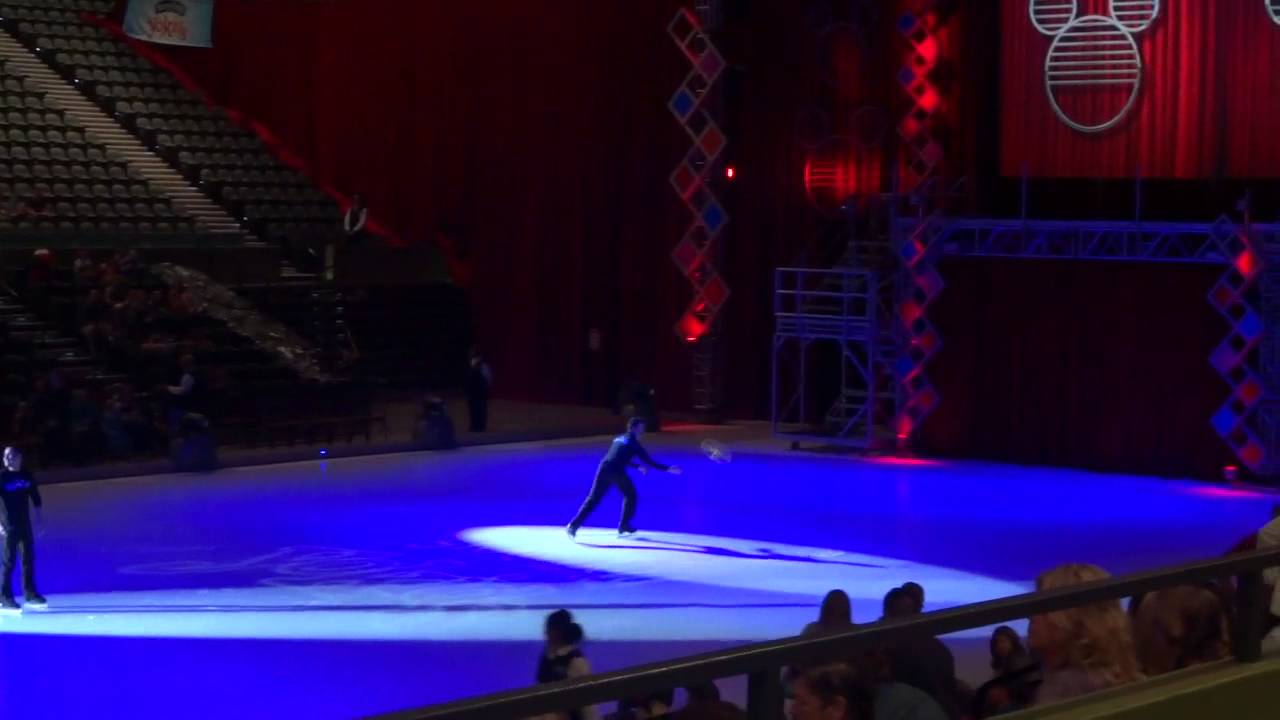 Disney on ice lets celebrate  2014 preshow