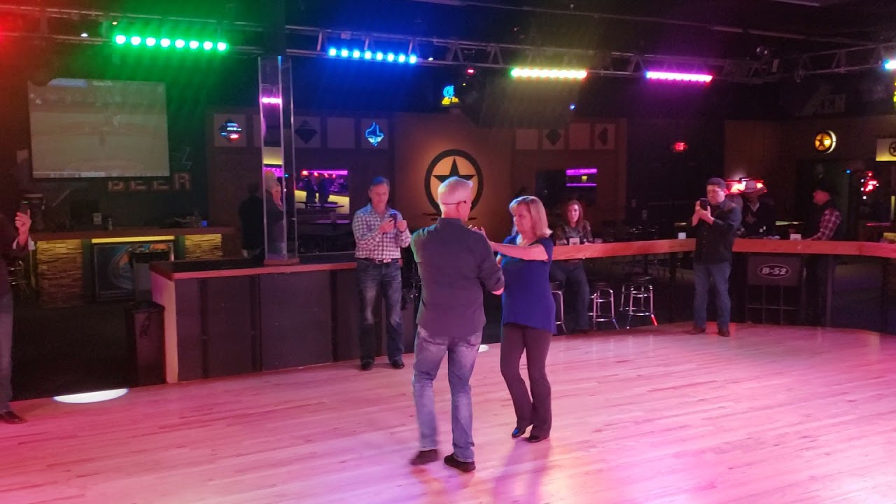 Progressive Double Two Step Electric Cowboy with Jim er 20210416