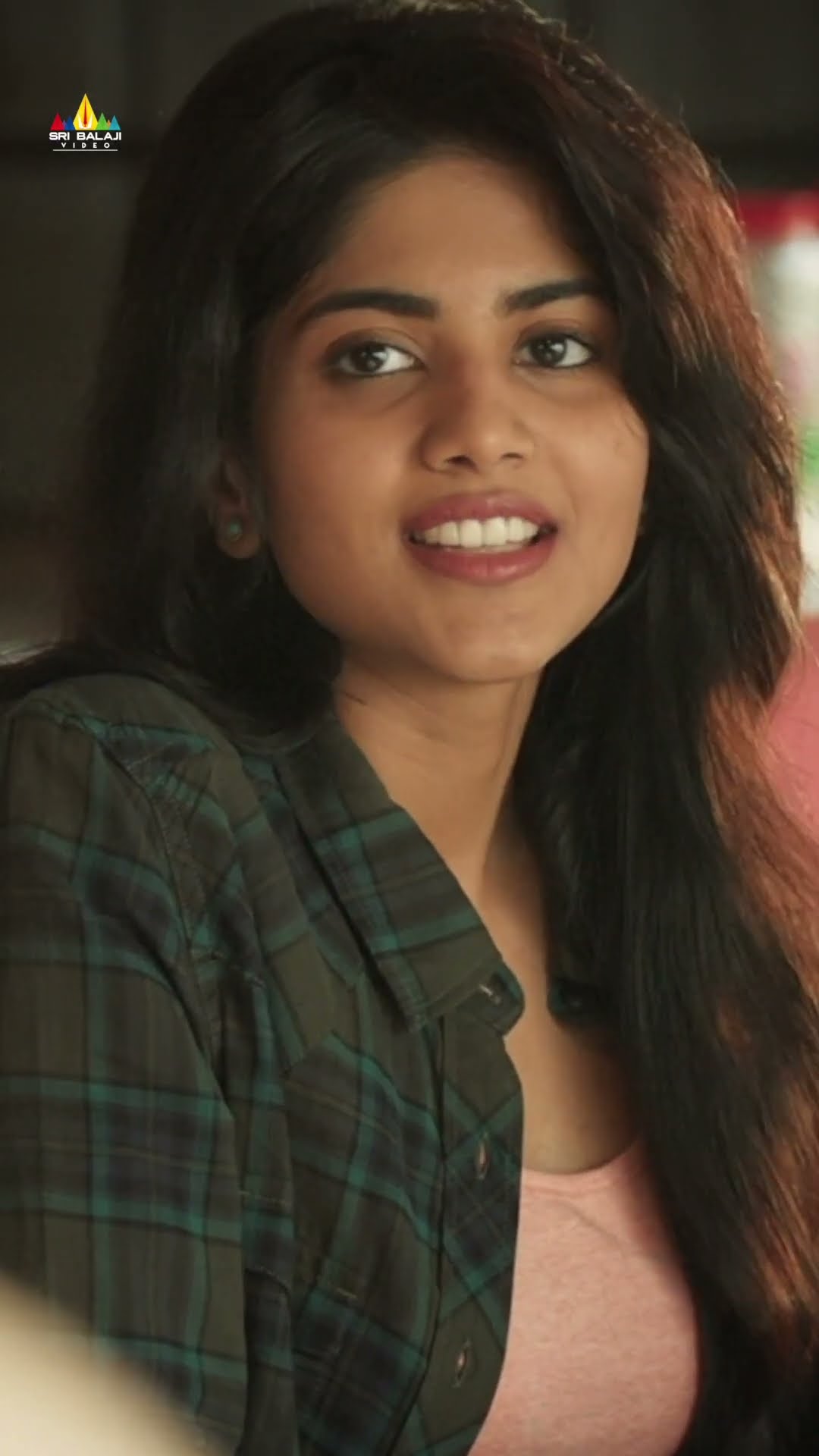 SHOT READY అవుతే చెప్పు COSTUME మార్చుకోవాలి ! #thoota | #meghaakash | #dhanush | #youtubeshorts