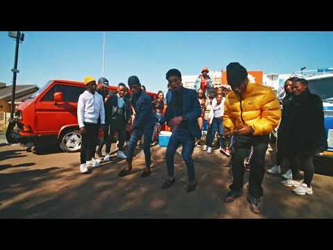 UNCLE VINNY STEPS UP IN IYO DANCE CHALLENGE