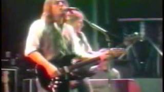 Video thumbnail of "David Gilmour - Theres No Way Out OF Here LIVE 1978"