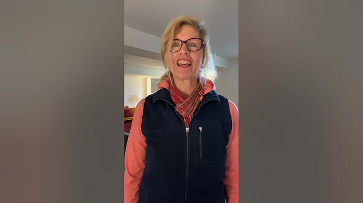 Tracy McCommon singing King of Kings