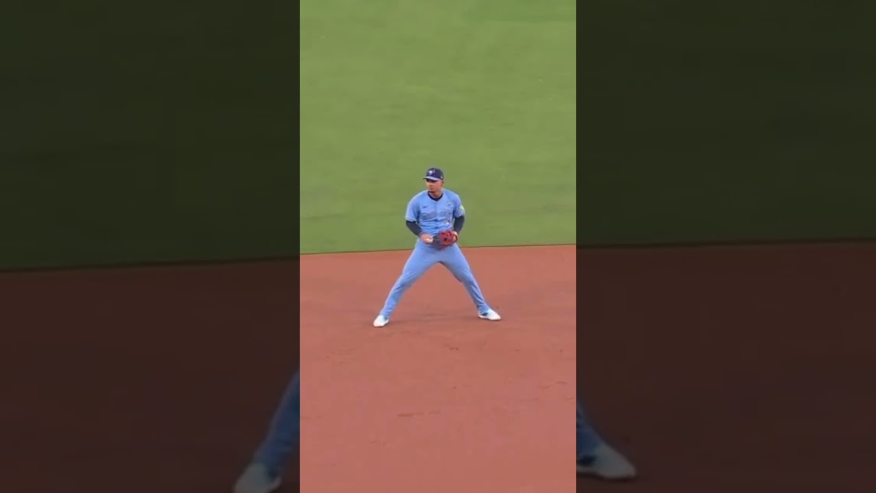 Tommy Edman Punishes the Perfect Pitch 