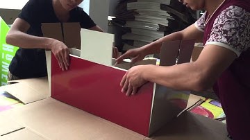 Cardboard display assemble video