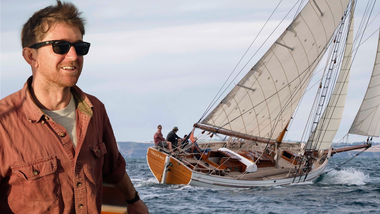 ⁣Tally Ho sails into England after 59 years overseas!