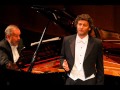 Miniature de la vidéo de la chanson Fünf Rückert Lieder: Um Mitternacht