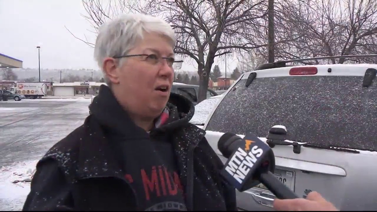 Seniors take advantage of new Albertsons hours YouTube