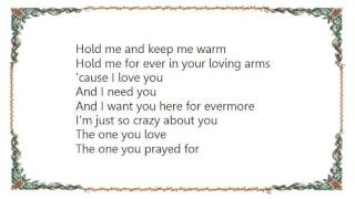Cliff Richard - Keep Me Warm Lyrics