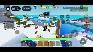 hacking with VAPE V4 in skywars (voxels)