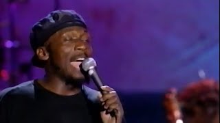 Video-Miniaturansicht von „Jimmy Cliff - Treat The Youths Right - 8/14/1994 - Woodstock 94 (Official)“