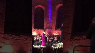 İstanbul Devlet Senfoni̇ Orkestrasi Açiliş Gecesi̇nde Dünyaca Ünlü Keman Vi̇rtüözü Sarah Change