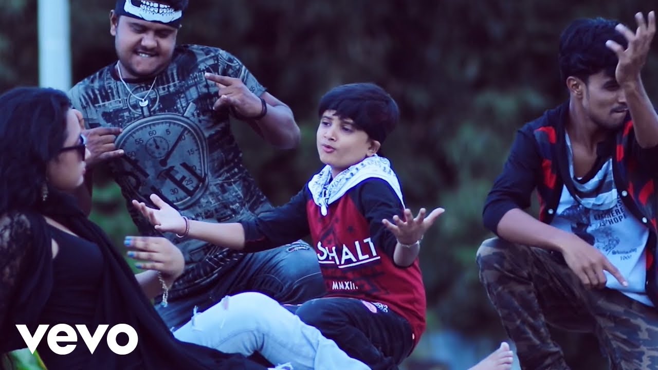 Rasel Babu - Shari Khuila Pant Porse Pant Gese Sira (Official Video)