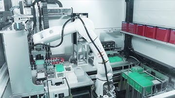 GLOBALink | Automatic COVID-19 sampling machine unveiled in Shanghai