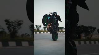 Z900 super loud sound Wheelie #viral #superbike #z900 #wrap #shorts #bike #rider #trending