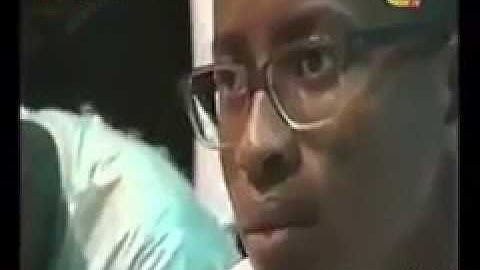 ‏قارئ من السنغال: ‏يقرأ من سورة يوسف،  ‏وجمع في قوله تعالى : "هيت لك" القراءات العشر.