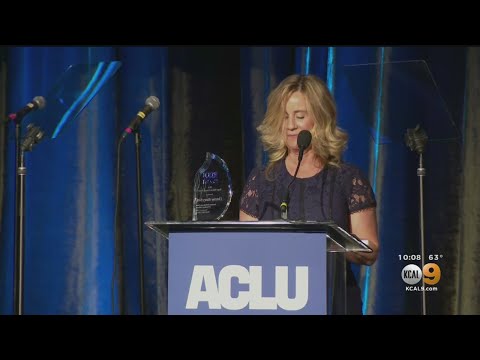 Video Brett Kavanaugh Accuser Dr. Christine Blasey Ford... - youtube