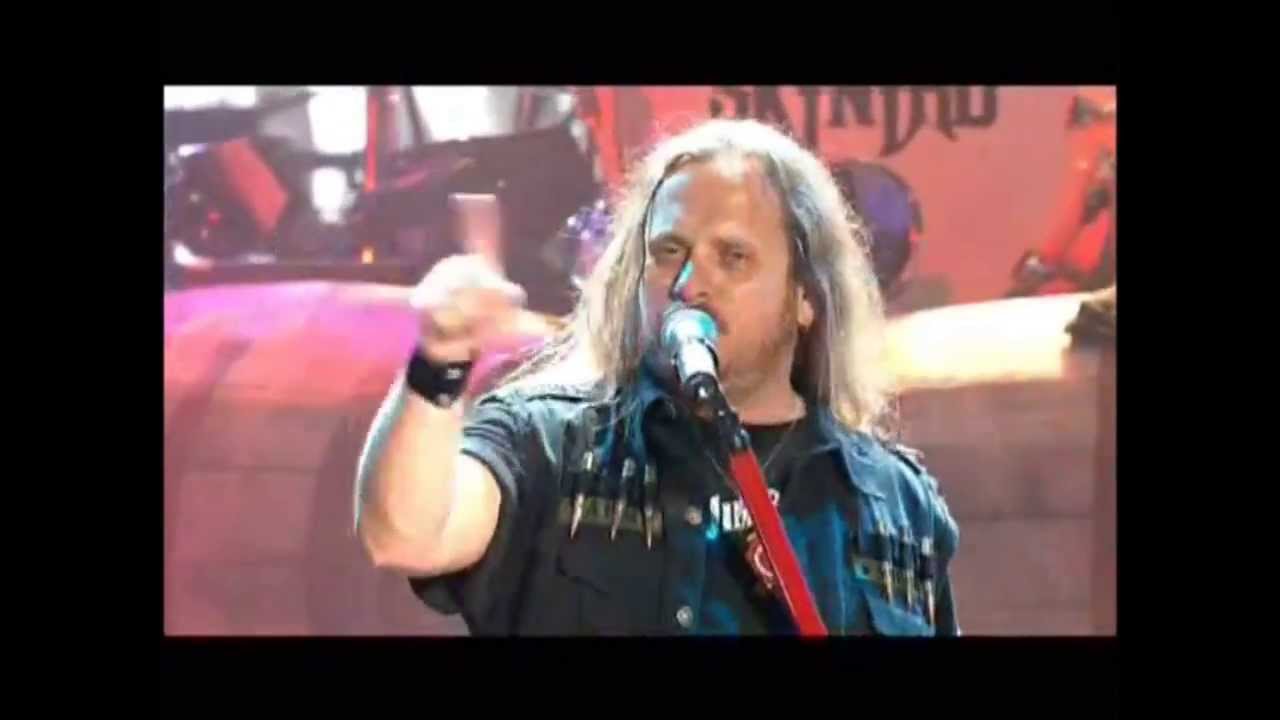 Lynyrd - White and Blue (Live) - YouTube