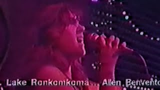 Laura Branigan - [cc] Gloria &amp; On Air Call - Telethon (1982)