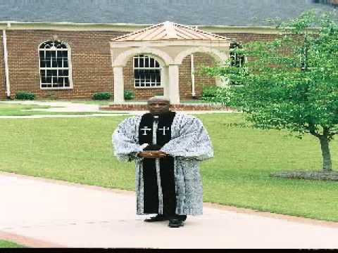 Bishop Walter Dixon Congratulate Gwen Keyes Flemin...