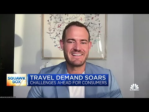 We're facing the end of the post-pandemic 'revenge travel', says The Points Guy's Brian Kelly Episode cover