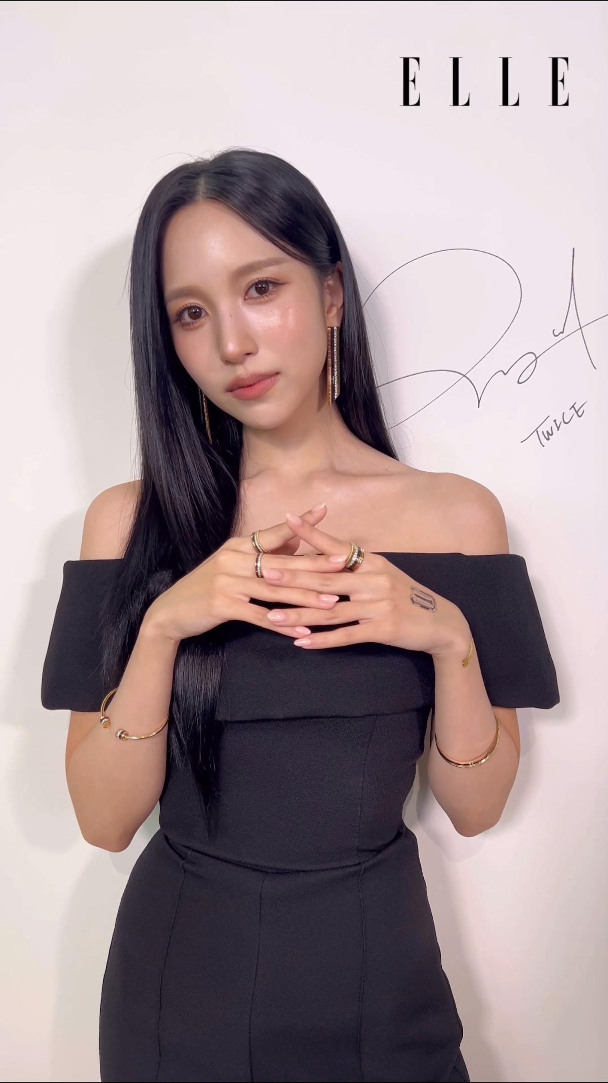 TWICE SUPERSTAR POPUP ミナ TWICE #ミナ さんが、「 #ブシュロン 」のポップアップ“QUATRE