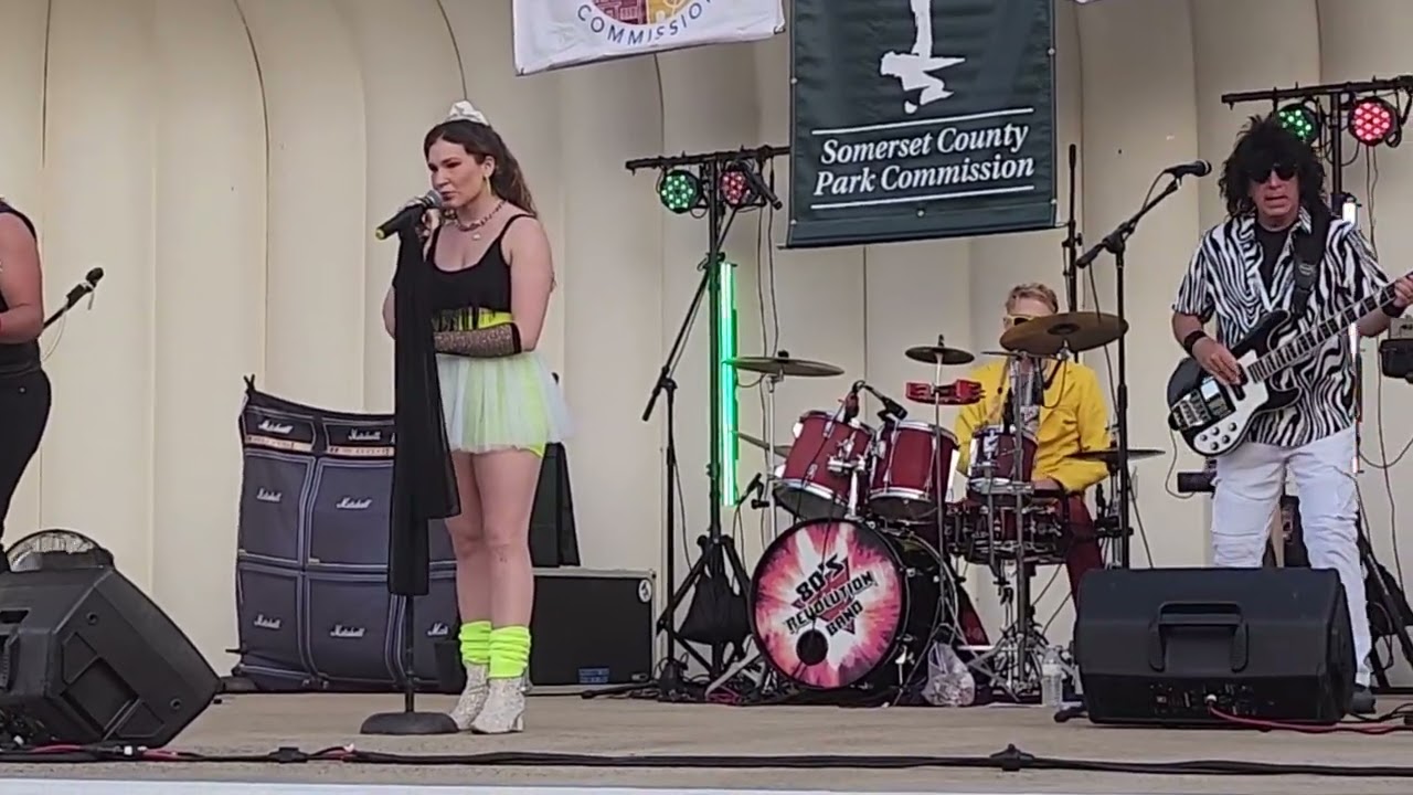 Jessie's Girl - 80s Revolution 