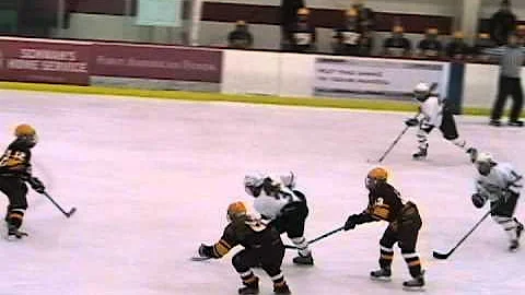 Kristie Oliver beats 4 Rangers AND the goalie!
