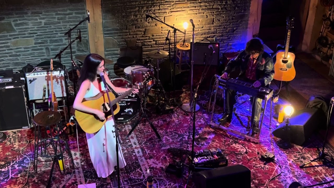 Watch Lady Apple Tree - Silver Hands (Live @ Levon Helm Studios) on YouTube Watch Lady Apple Tree - Silver Hands (Live @ Levon Helm Studios) on YouTube