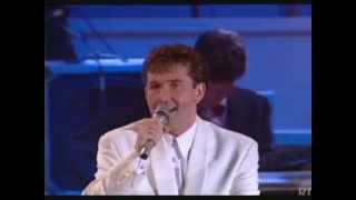 Daniel O'Donnell - These Are My Mountains chords