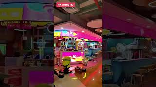 Large Shopping Mall Media Ring: A Seamless Curved LED Display