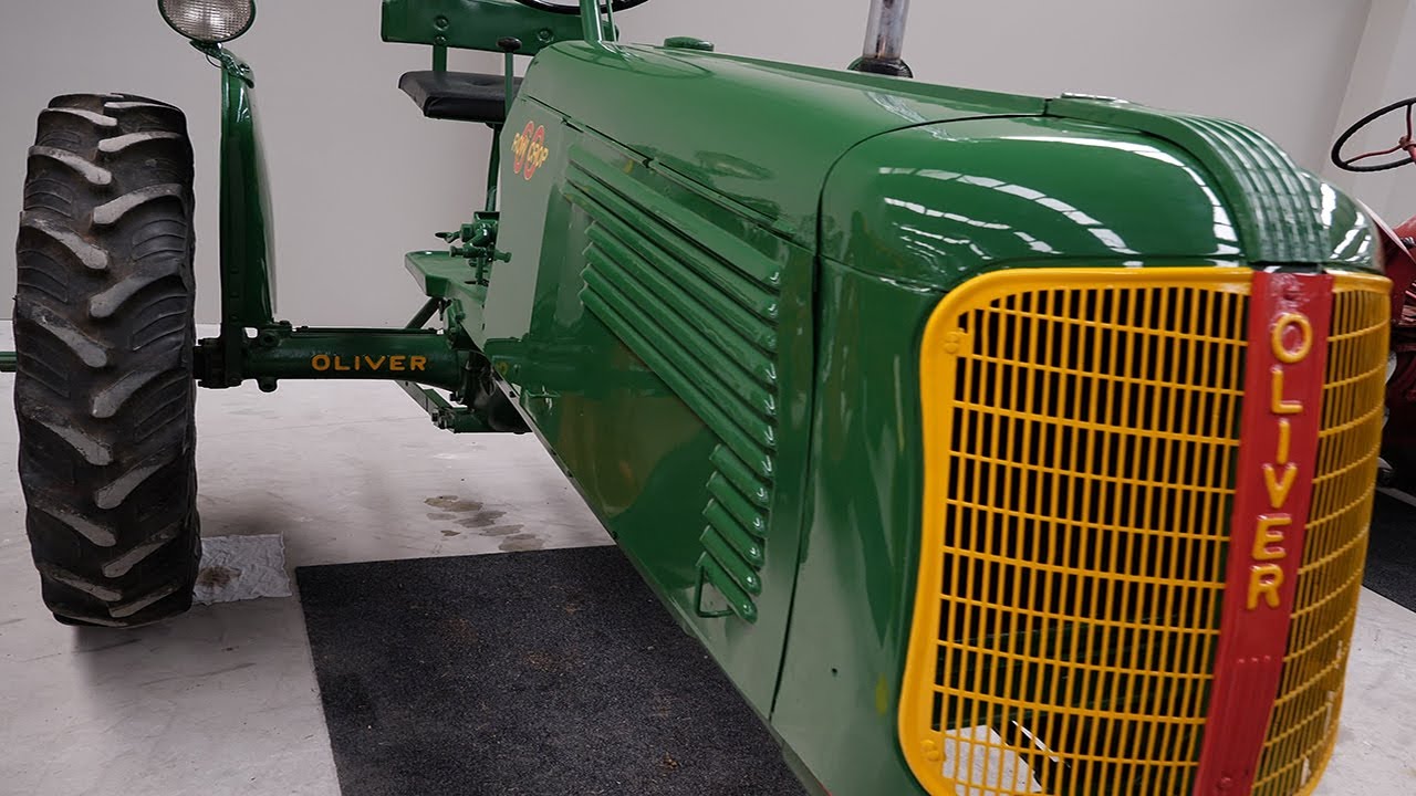 Vintage 1940-48 Oliver 60 Row Crop Tractor