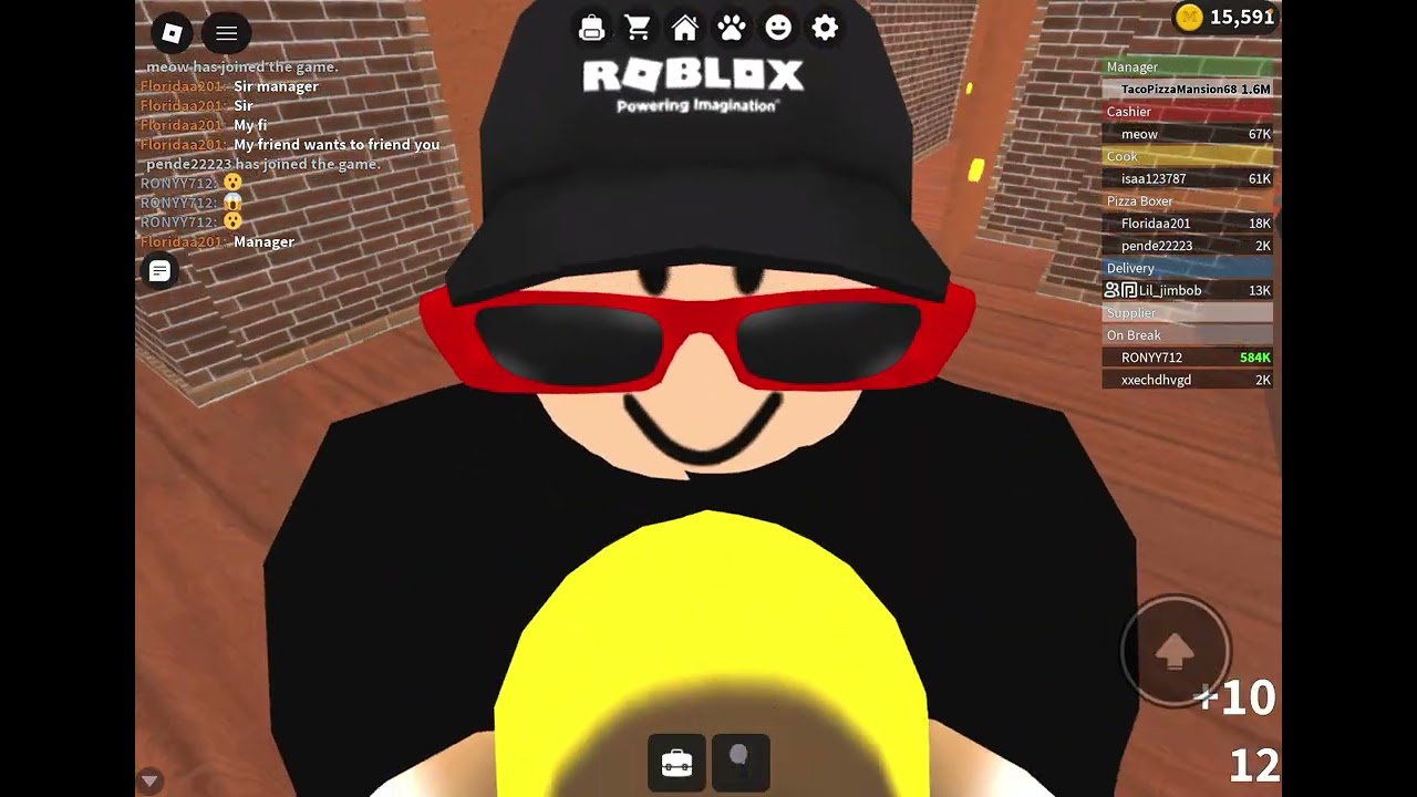 Being manager in work at a pizza place