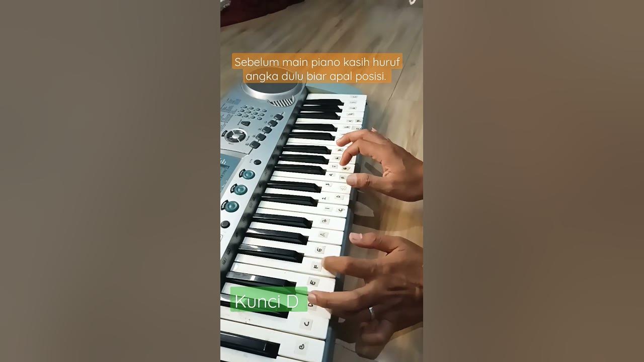 Belajar piano pemula : Kunci D