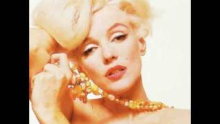 Broken things.Marilyn Monroe (spanish and french lyrics)