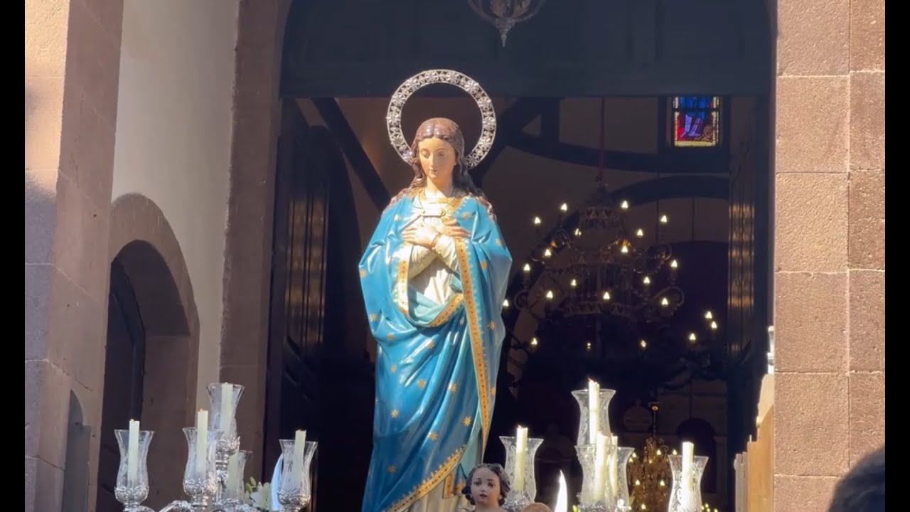 Agaete (Gran Canaria) toma las calles para festejar el día de su patrona, la Inmaculada Concepción