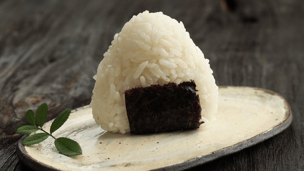 Vamos Fazer Onigiri? Receita Fácil - YouTube