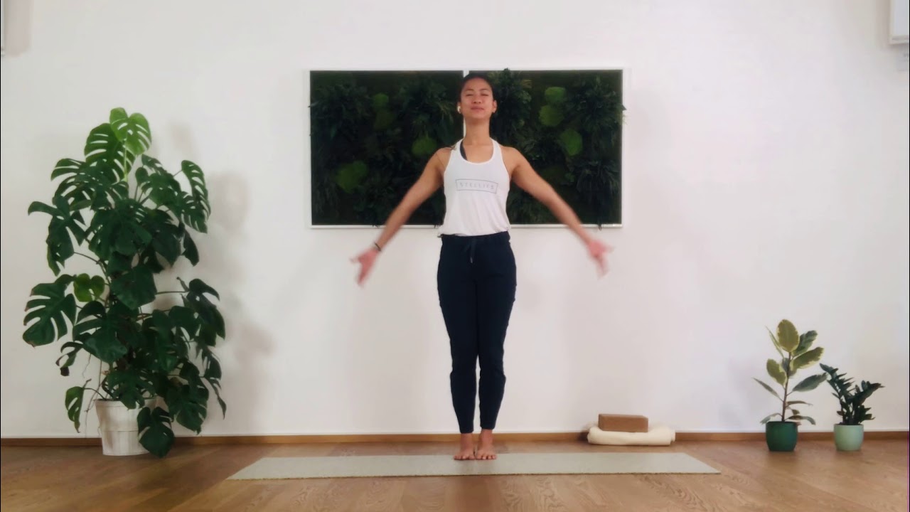 Yoga Flow | 45 min | Kale & Cake