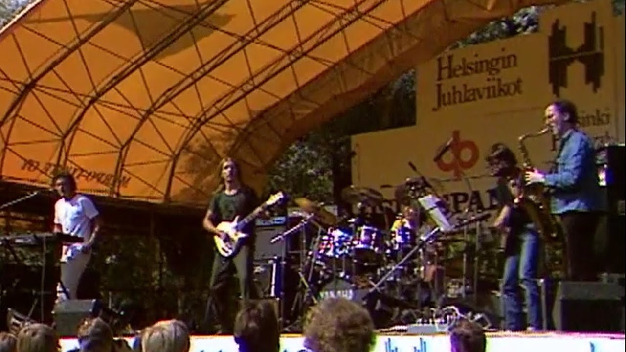 Tasavallan presidentti @ Kaivopuisto Helsinki 1983