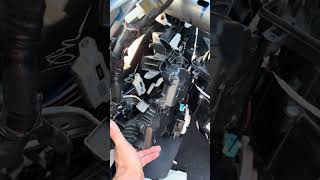 2008–2013 Toyota Highlander A/C Blend Door Actuator (Servo Motor) Removal and Replacement