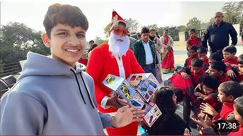 Chacha Ji Ko Santa Bana Diya 😍 @souravjvlogs #souravjoshivlogs