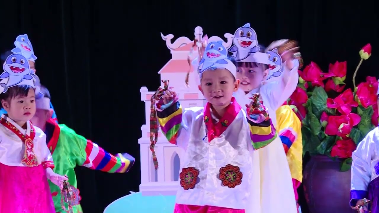 Lớp Fah Biểu Diễn Tổng Kết 2023 - 2024 - Trường Mầm Non Tư Thực Hạt Vừng - Số 34 Ngõ 36 Đào Tấn