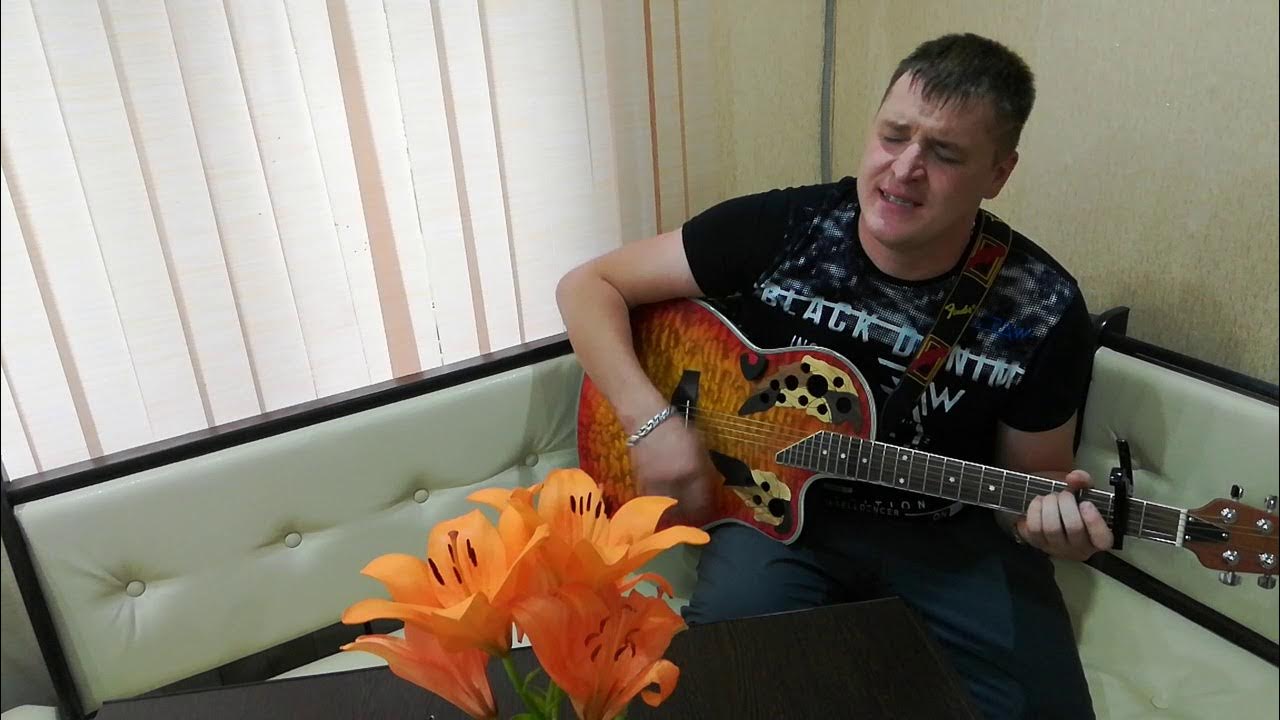 Две дороги так устали мои ноги. Стихотворение "у дороги три пути" р. Две дороги так устали мои ноги. Девушка идет босиком. Босыми ногами по дороге.