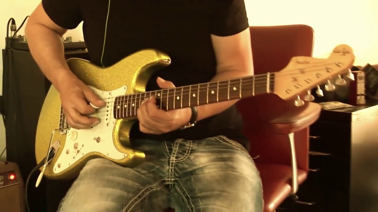1997 Fender Custom Shop Dick Dale Signature - YouTube