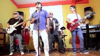 Video thumbnail of "Edgar y su Grupo Galaxia - Mirando una rosa (En studio)"