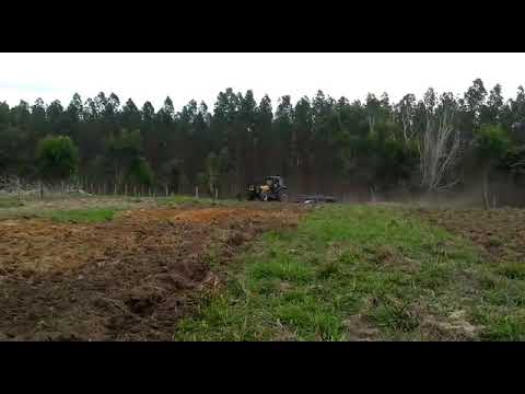 VALTRA 1780 NA GRADE PESADA