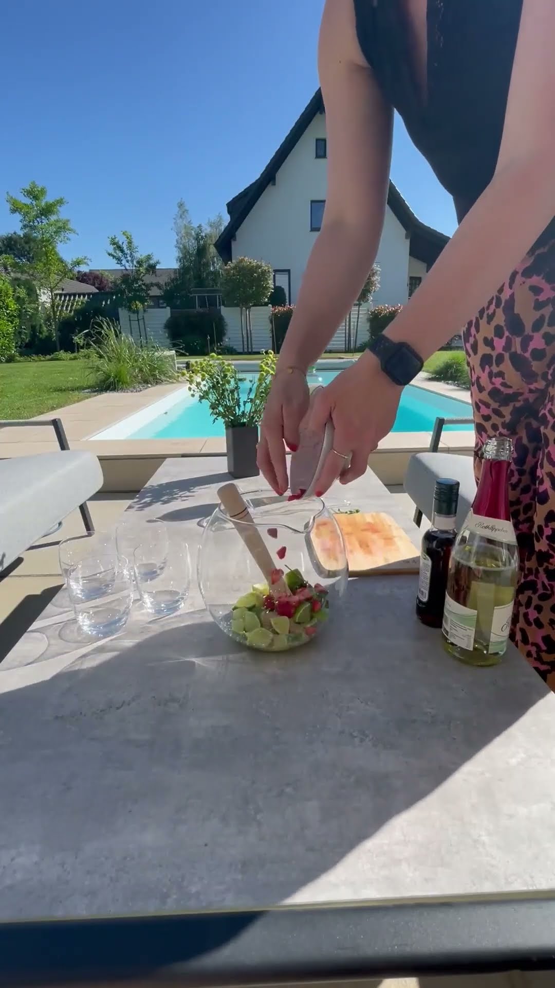 Fruchtig, frisch, eisgekühlt und einfach lecker!😍🥂 #portamöbel # ...