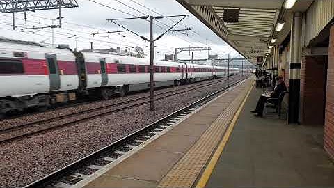 LNER AZUMA 800 111 passes through Peterborough